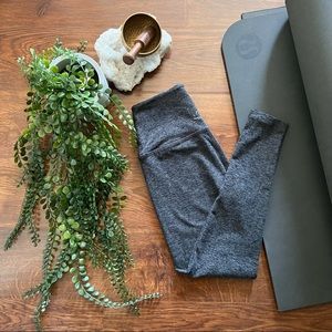 BEYOND YOGA • Spacedye High Waisted Midi Legging Black/Charcoal